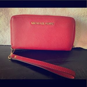 Michael Kors Wristlet Wallet Red